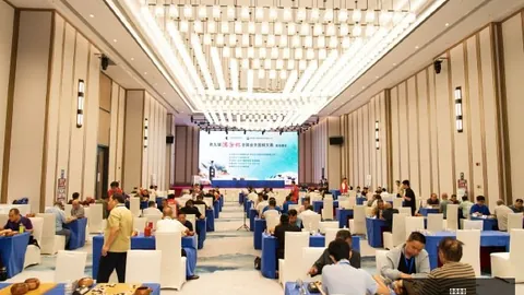 电竞游戏社区热议，玩家对新版本好评如潮